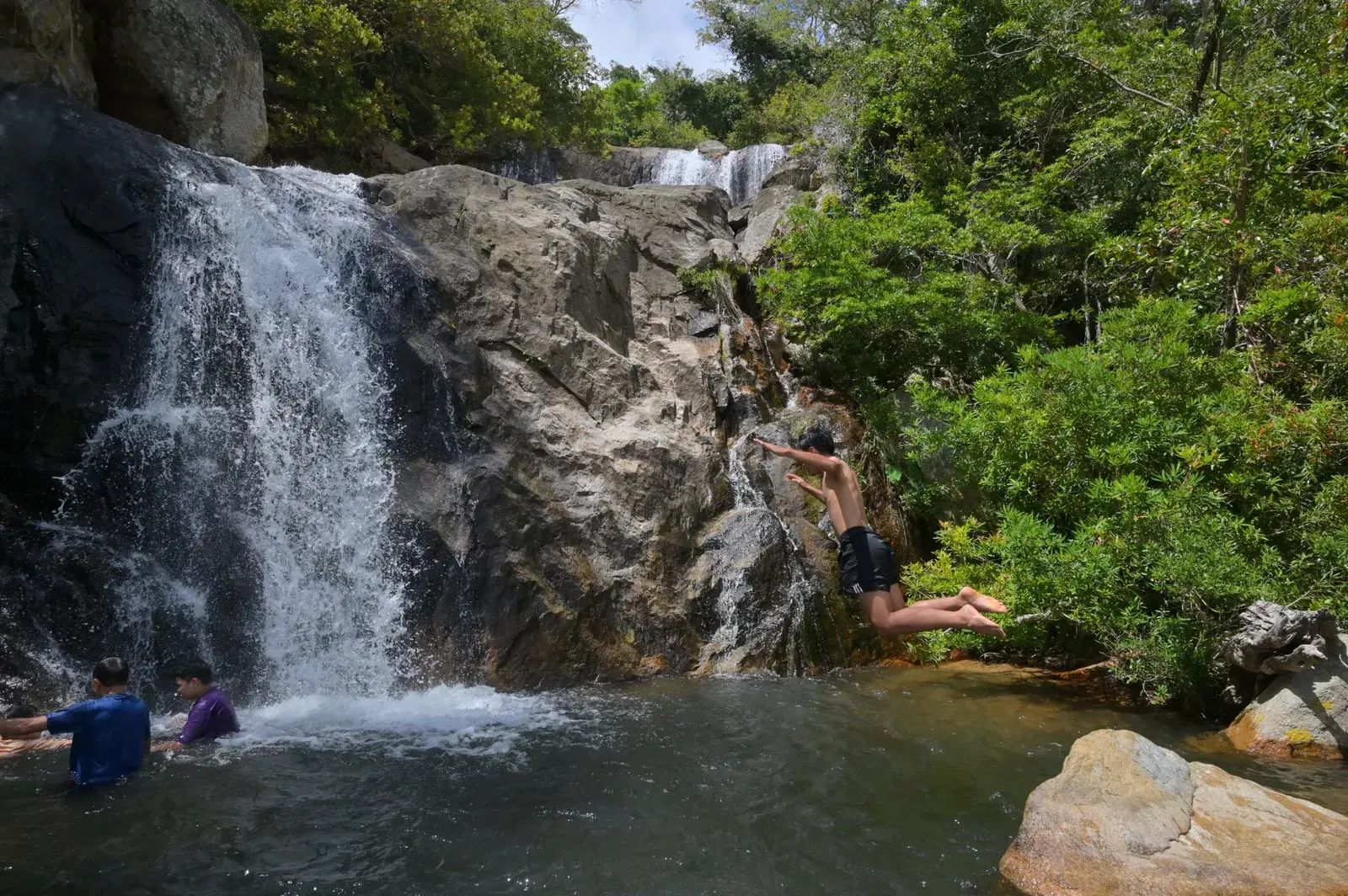 Thác Kiền Kiền